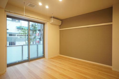 コティ航空公園 101号-2