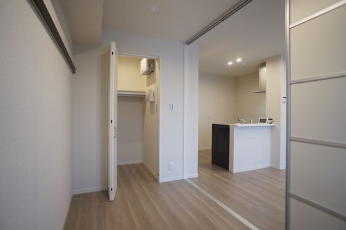 コティ航空公園 302号-8