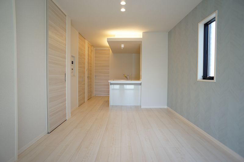 カローレ 102号-2