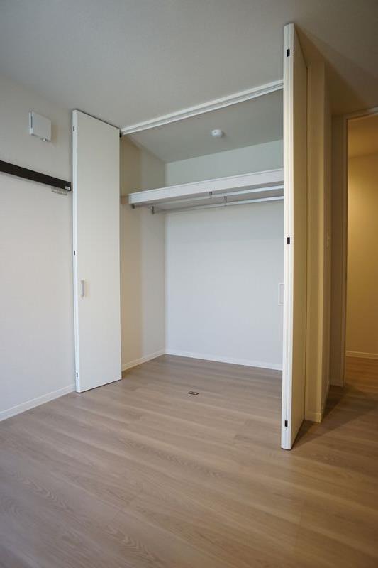 カローレ 201号-9