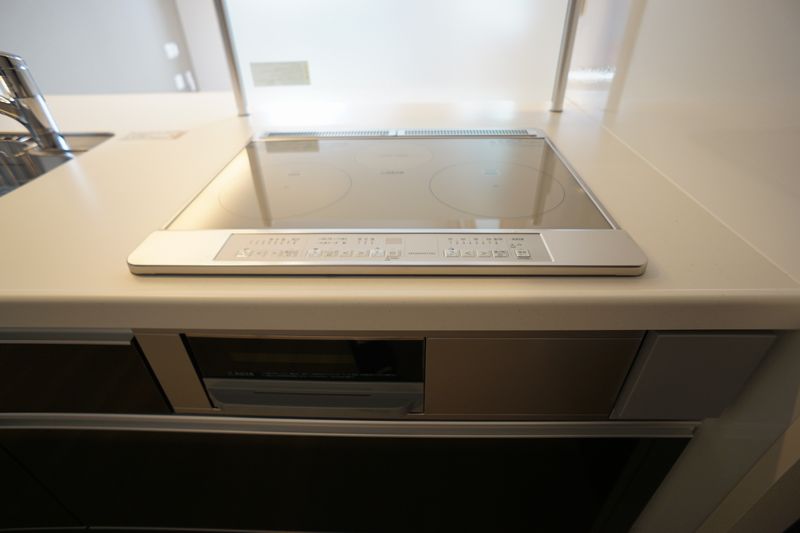 カローレ 301号-4