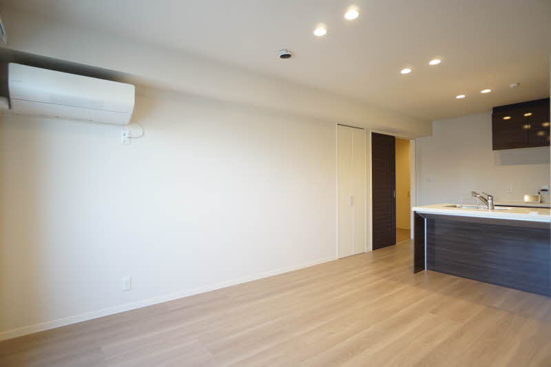 レオナ雅 303号-4