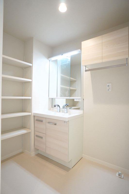 プレジネス 306号-8