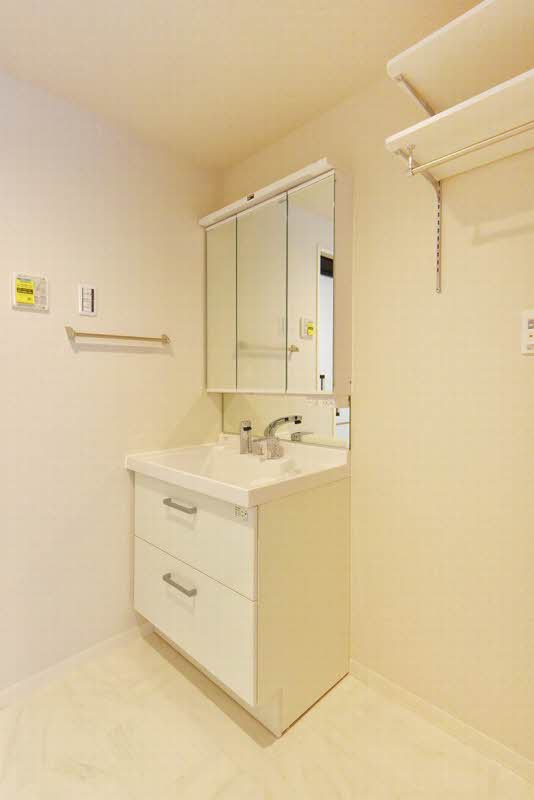 レフィナード　エヌ 202号-8