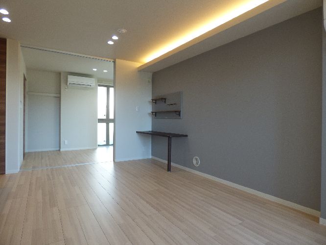 コリーナ・ヴェルデ 101号-3