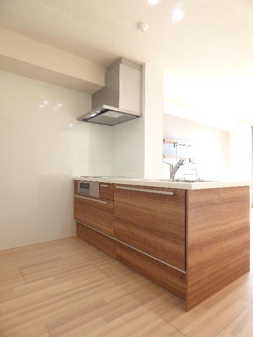 コリーナ・ヴェルデ 102号-3