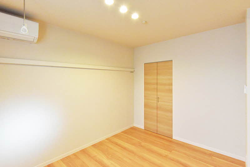 シャーメゾン　時間の翼 302号-6