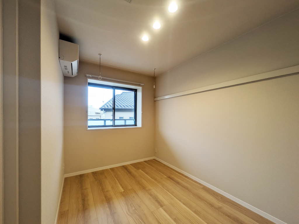 ウェルビー 302号-7