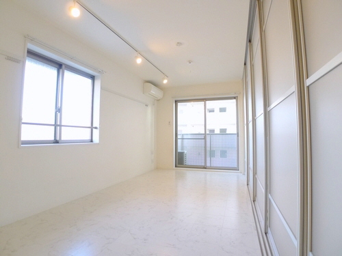 ショコラ 301号-3