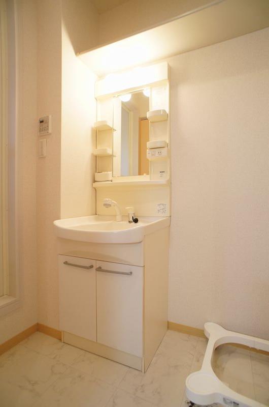 ヴィルドミール 103号-9