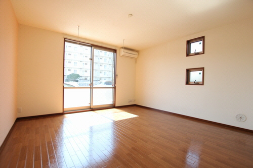 アヴニール 101号-2