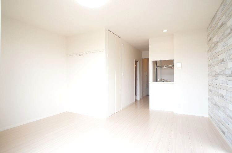 メゾン・ド・クレマティス 203号-2