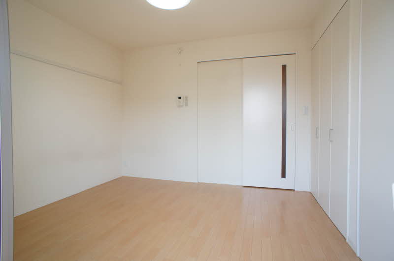 シャーメゾンＭＯ　Ｂ 205号-3