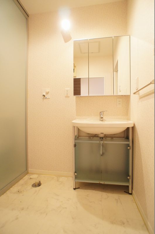 シャーメゾン　アイ 102号-9