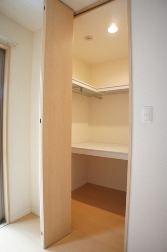 ベルーガ 106号-3