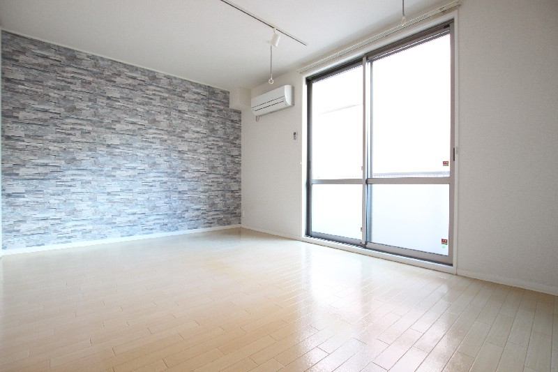 レフィナードみずほ台 102号-2