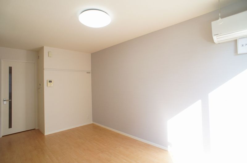 メゾン ド ソレイユ 203号-4