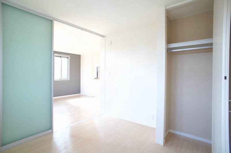 メゾン・ド・秋桜 201号-5