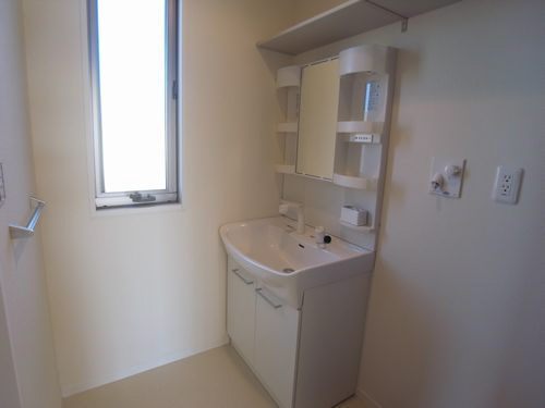 プレミール・エステート　Ｄ 101号-8