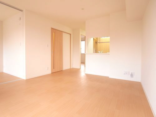 カーサ ソラーレ 202号-3