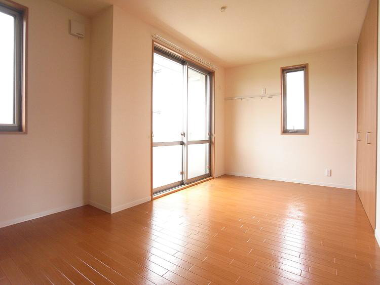 Ｃｏｍｆｏｒｔ 103号-5