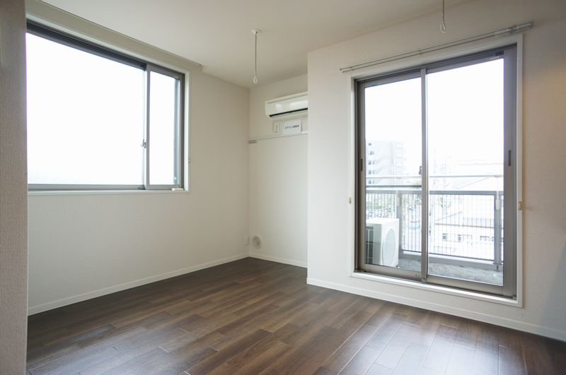 ベーネ アジェンテ Ⅱ 301号-2