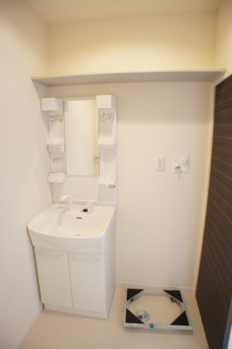 クラーロ 101号-8