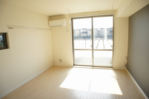 クラーロ 103号-2