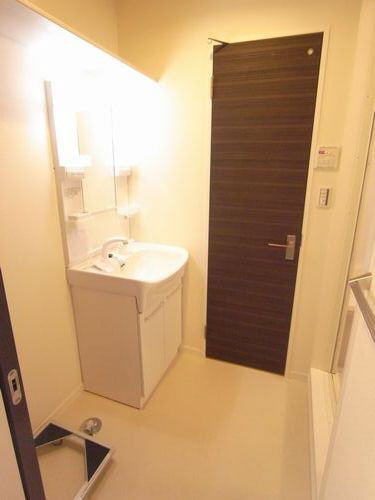 ブランシェール 201号-8