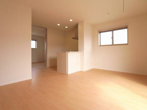 ヴィラ　ローザ 302号-2