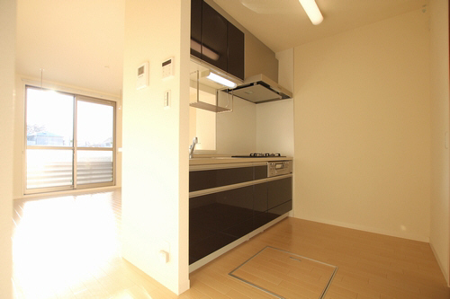 メゾン・ベルラフォーレ　Ｂ 102号-2