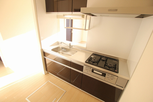 メゾン・ベルラフォーレ　Ｂ 102号-3