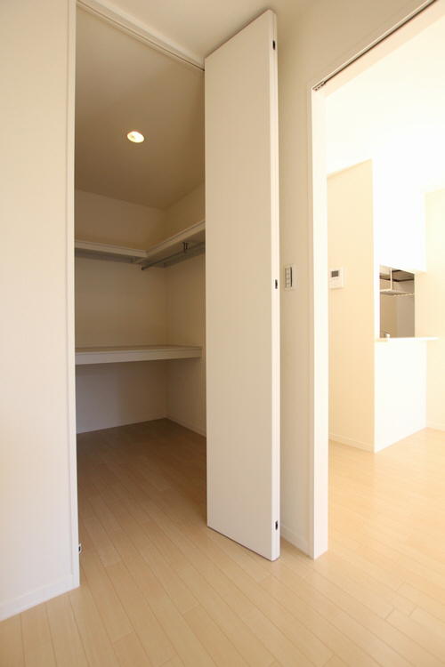 プラシードⅡ 102号-6