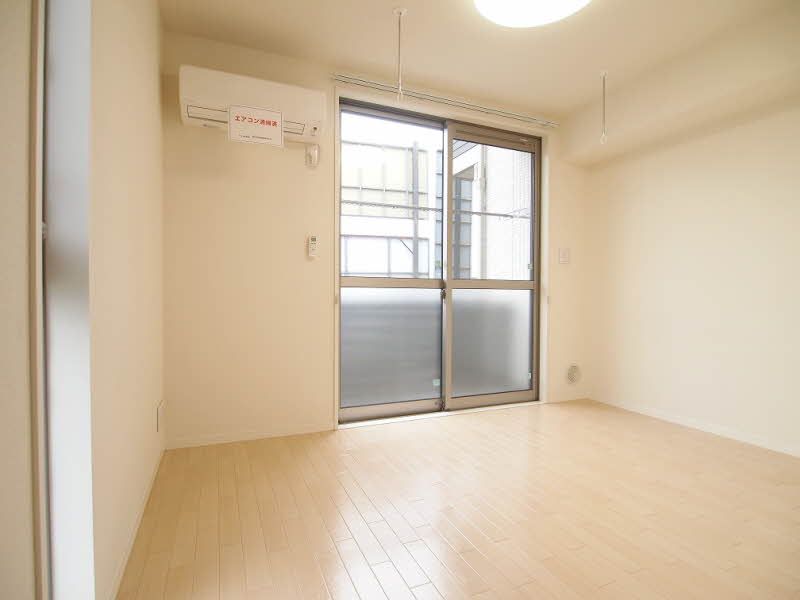 ジョイ　プレイス 105号-8