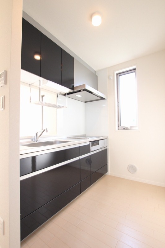 リラフォート弐番館 102号-3