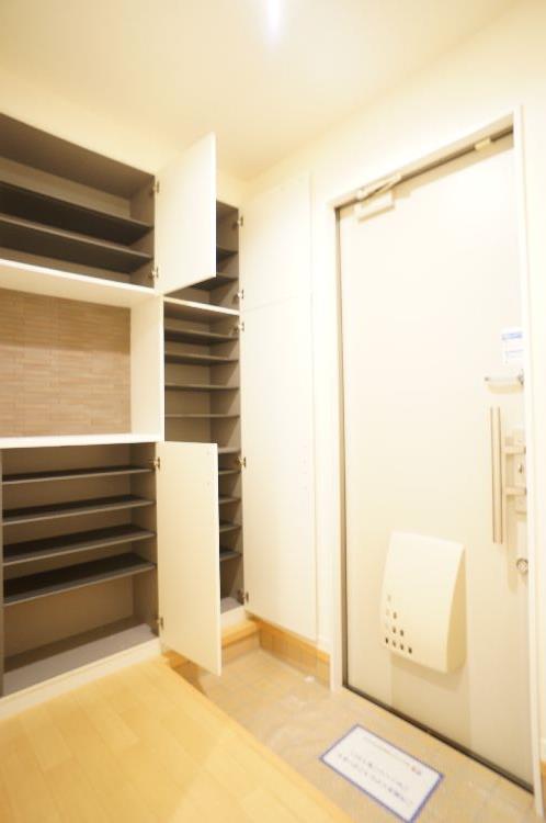 リンガースペース 101号-11