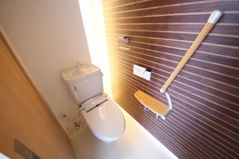 フォンテーヌ・リシュ 201号-11