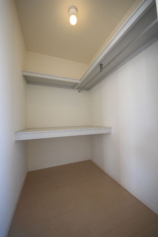 ウィスタリア 202号-6