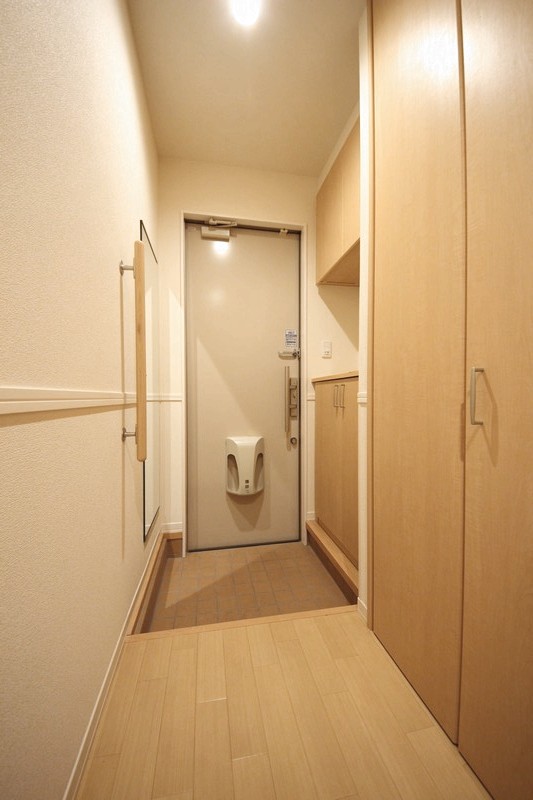 カーサ　カスターニャＣ 101号-11