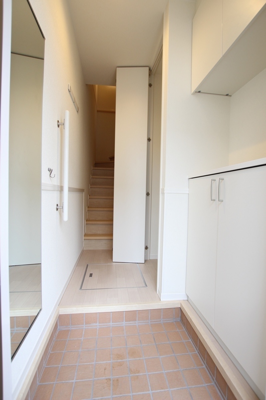 カーサ　カスターニャＣ 201号-11