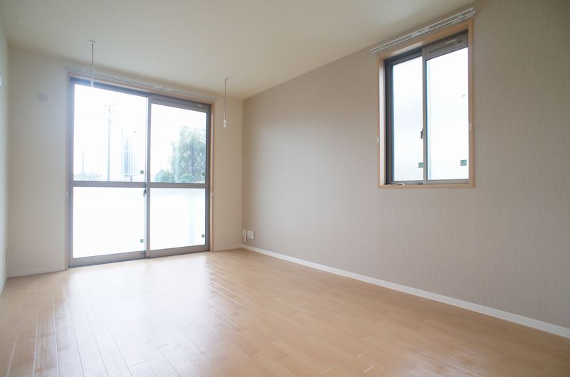 レジデンスコート 101号-3