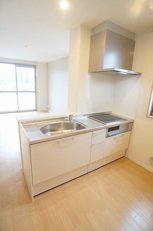 レジデンスコート 101号-4