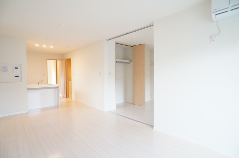 メゾン エルビータ 205号-3