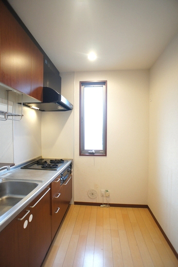 コルテ　ディ　ルーチェＡ 201号-4