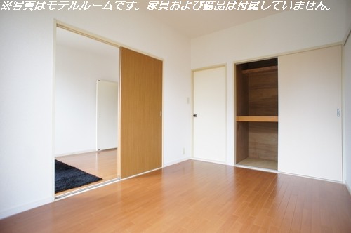 ホワイトシャトル　島田 103号-4