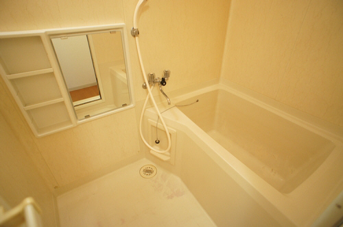 ホワイトシャトル　島田 103号-9