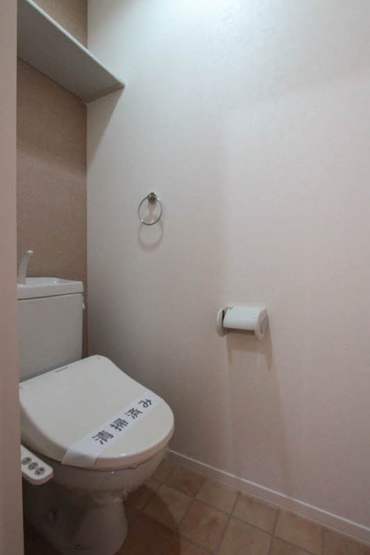 シャーメゾン仲町 106号-9