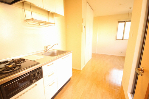 ラージ　フィールド 103号-3