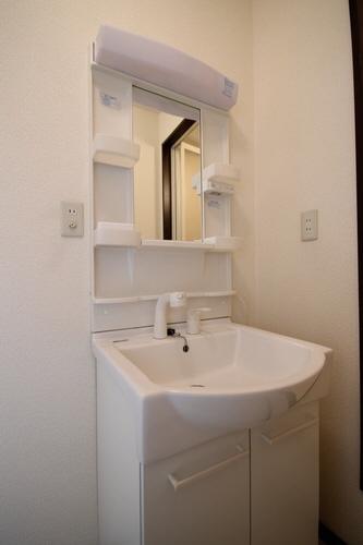 栄ロイヤルハイツ 101号-9