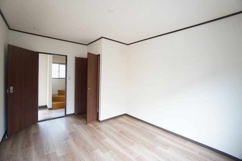 エステート赤山 102号-5